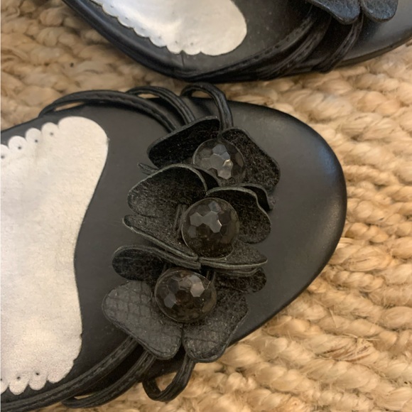 BCBG strappy black sandal stilettos- size 7 - Picture 4 of 7